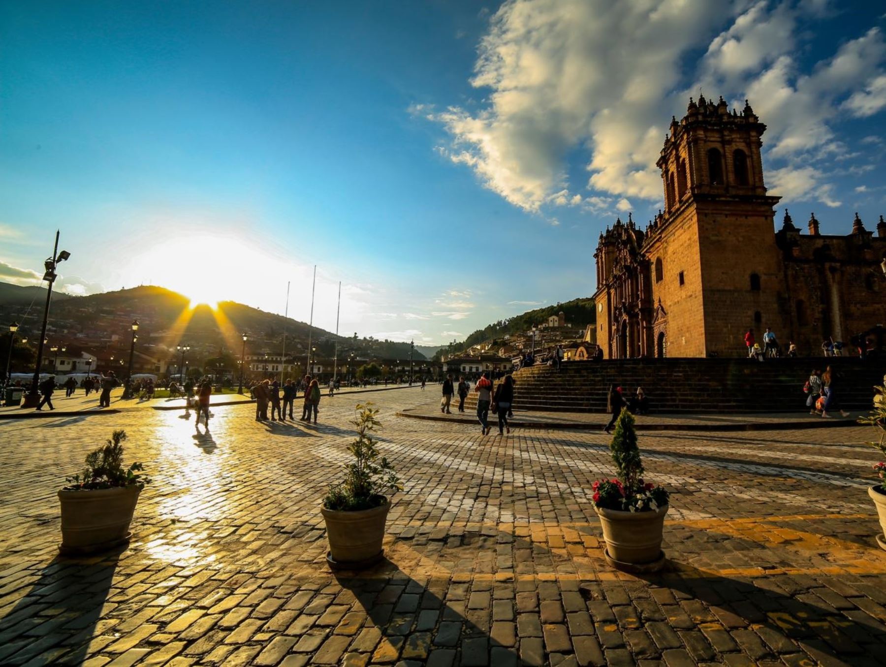 fondo contacto cusco